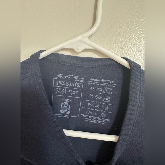 Patagonia women’s long sleeve Responsibili-tee - Picture 4 of 4